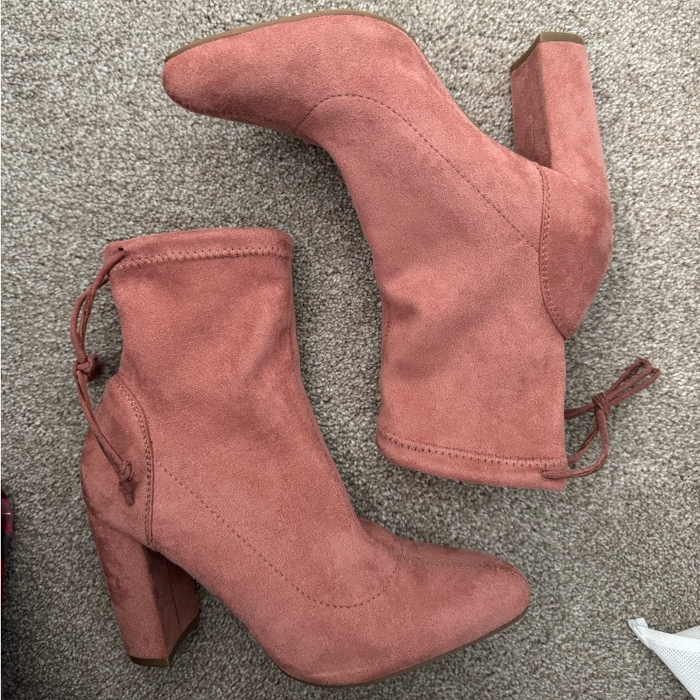 Lulus Suede Ankle Boots - Pink